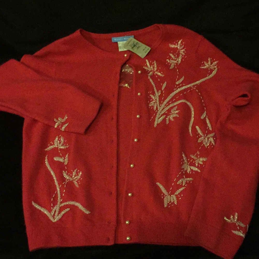 WHITE + WARREN PINK & PEARL BUTTON SWEATER (NWT)